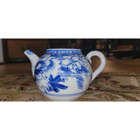 Japanese Meiji Teapot VTG Hand Painted, Sometsuke Blue & White, w Strainer - Picture 12 of 15